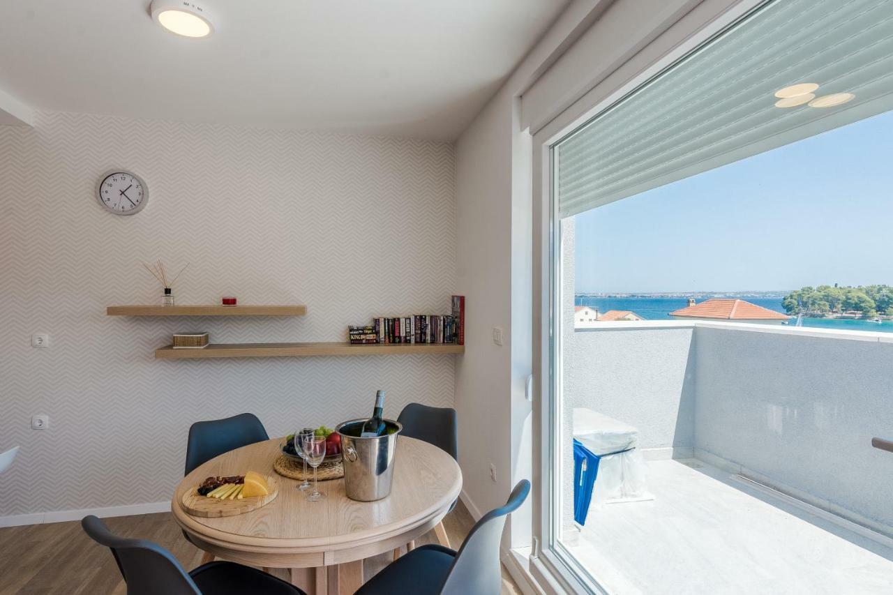 Apartments Sunrise Преко Екстер'єр фото