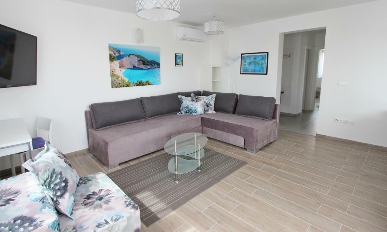 Apartments Sunrise Преко Екстер'єр фото